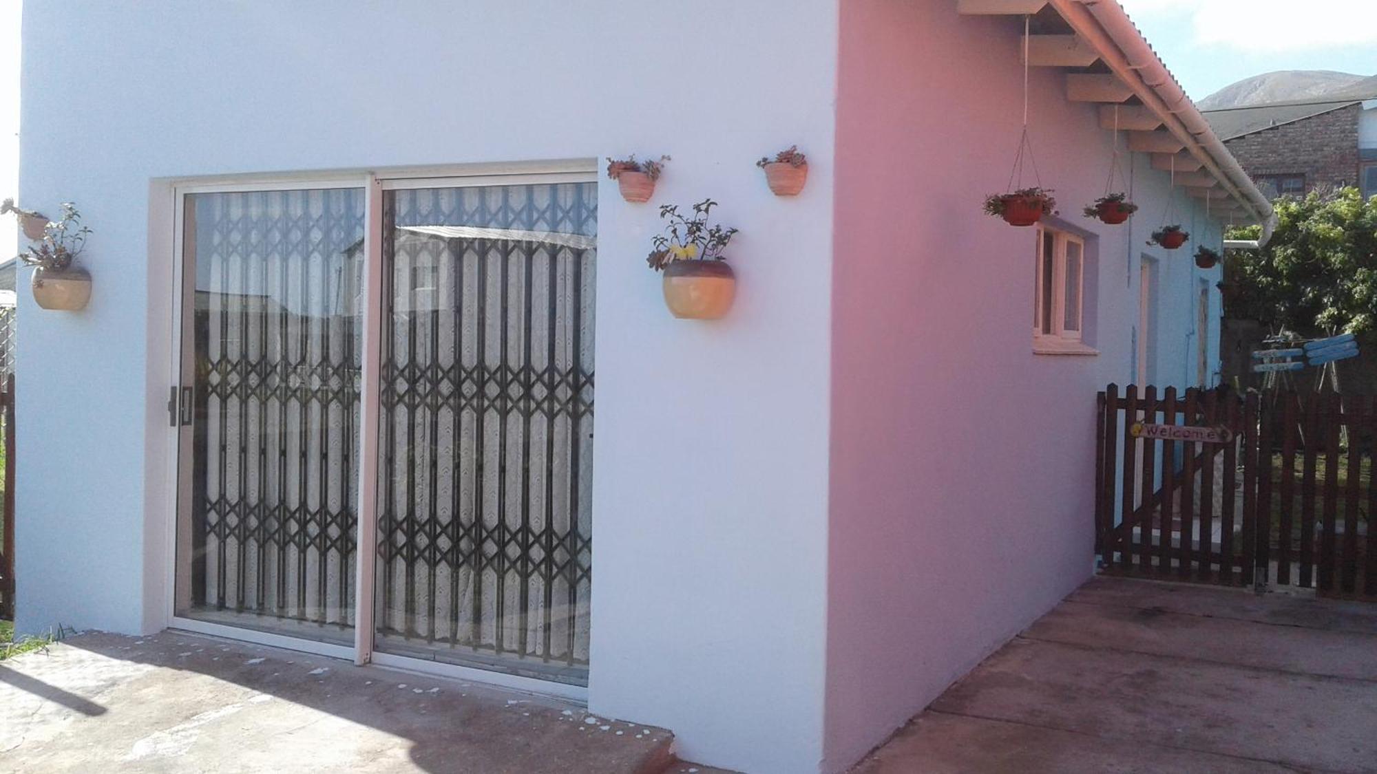 36 Df Strauss Street Apartment Клейнмонт Стая снимка